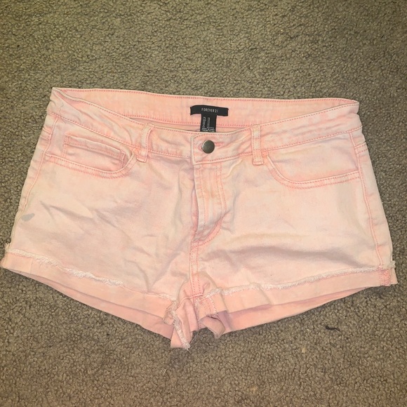 Light pink denim shorts - Picture 1 of 2